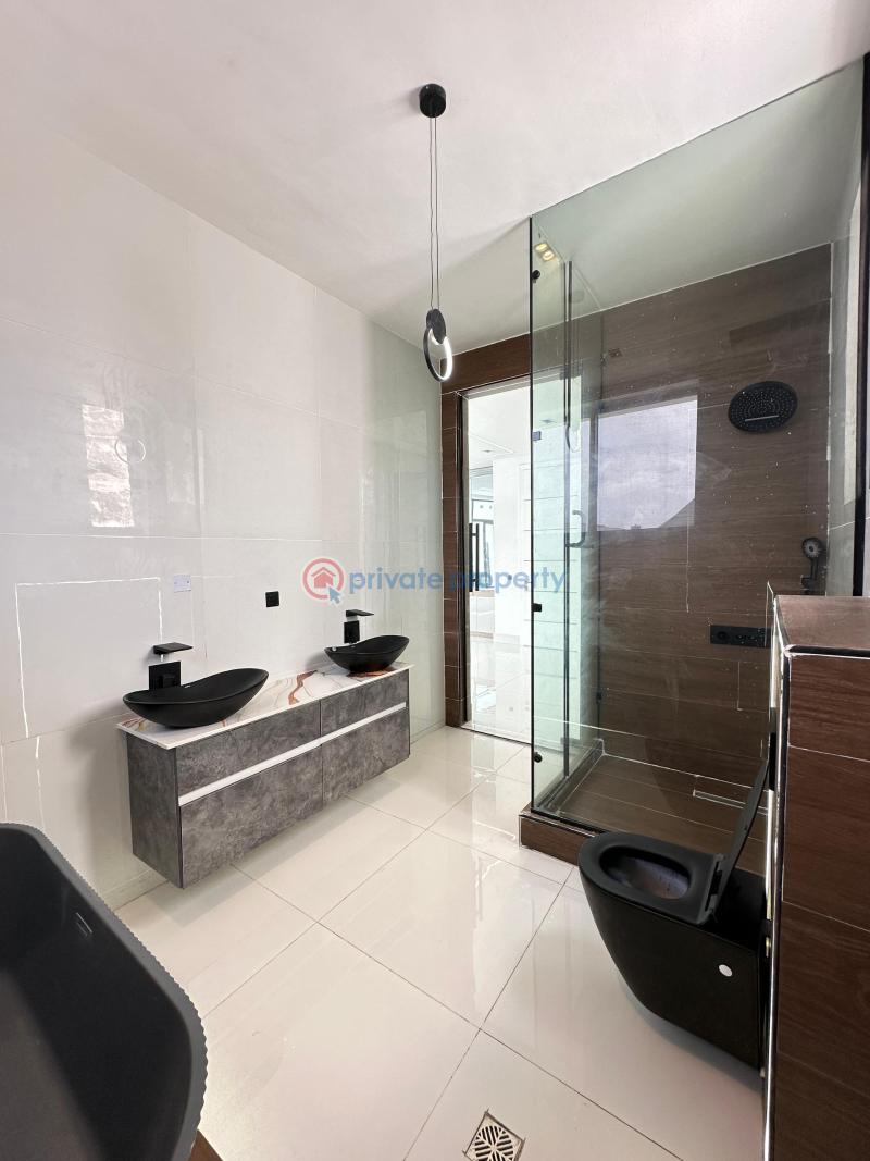 Contemporary spacious luxury 5 bedroom fully detached duplex with bq swimming pool and gym room - 19 5 bedroom Detached Duplex For Sale Lekki Lagos - 19