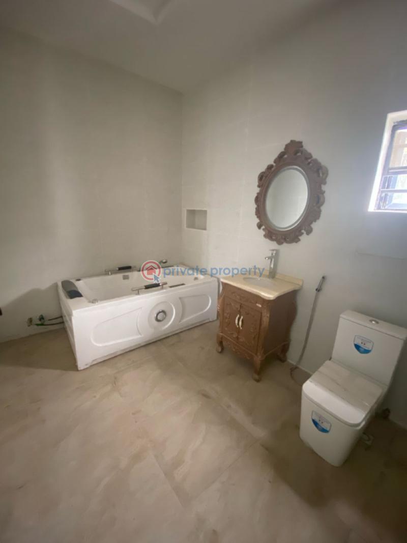 6 bedroom Detached Duplex For Sale Chevron Drive Lekki Lagos - 3