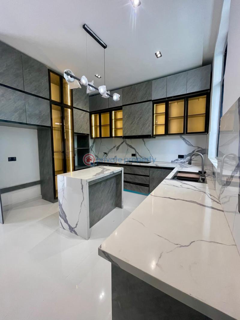 5 bedroom Detached Duplex For Sale Estate Lekki Lagos - 2