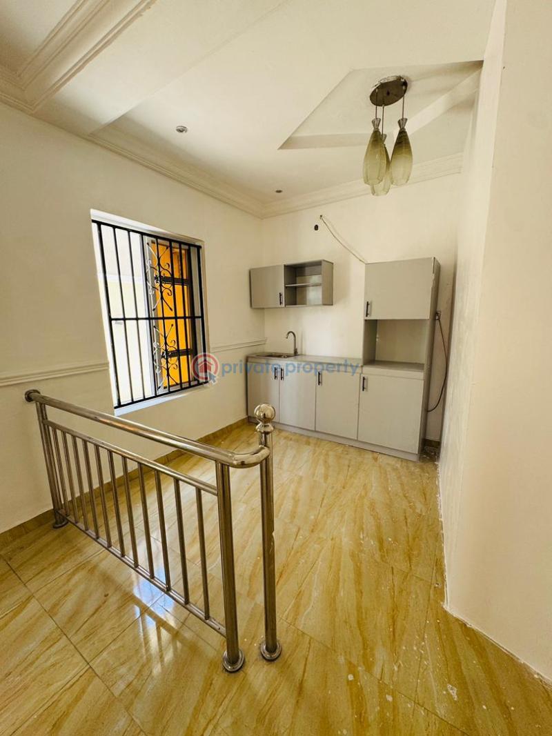 1 bedroom Mini Flat For Rent Bera Estate Chevron Drive Lekki Lagos - 3