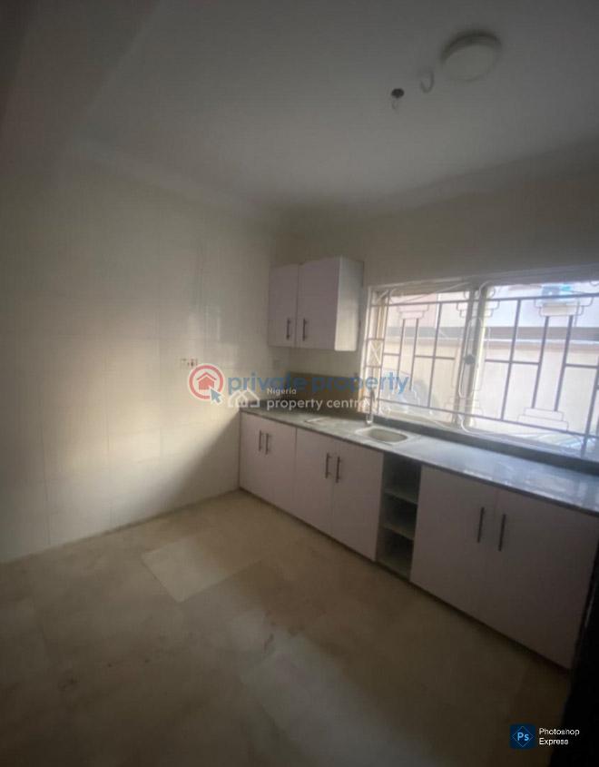 2 bedroom Block Of Flats For Rent U3 Estate (in Close Proximity To Oniru) Lekki Phase 1 Lagos - 2