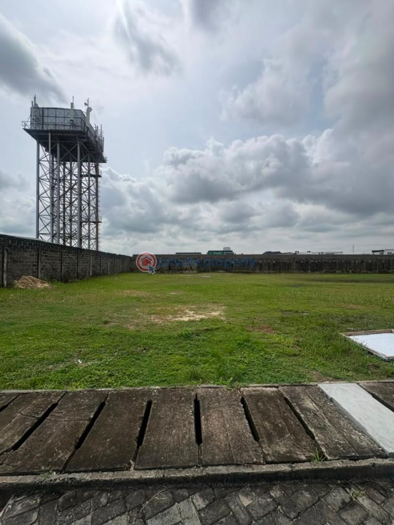 Mixed use Land For Sale Lekki Lagos - 3