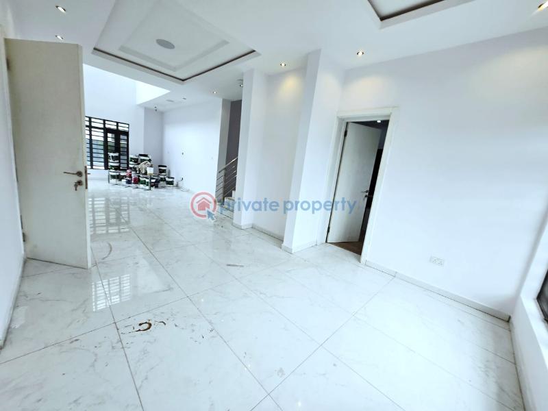 5 bedroom Detached Duplex For Rent Lekki Right, U3 Estate Lekki Phase 1 Lagos - 19