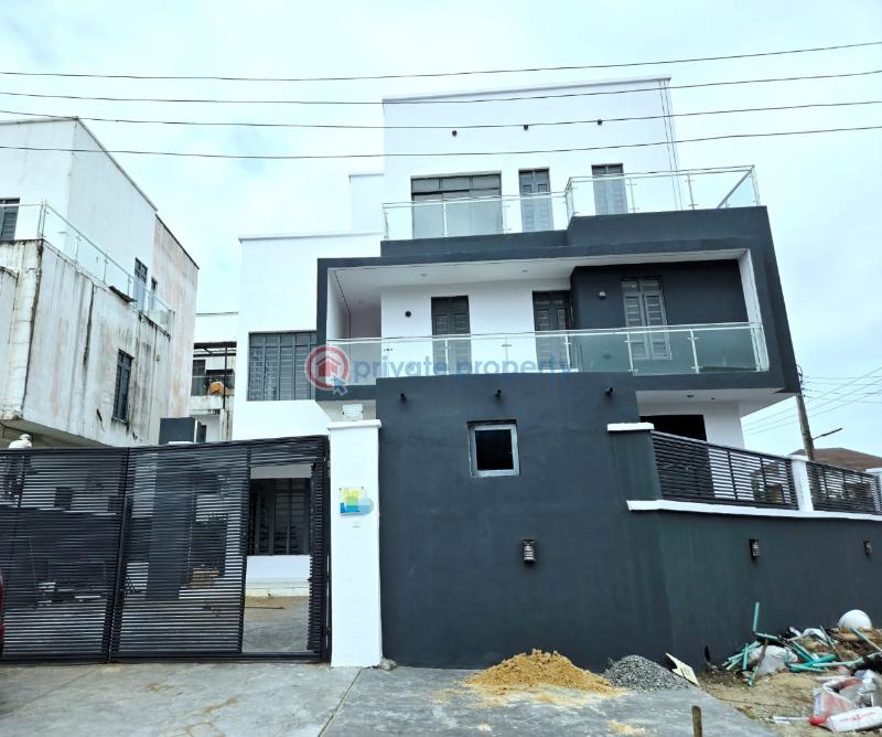 5 bedroom Detached Duplex For Rent Lekki Right, U3 Estate Lekki Phase 1 Lagos - 0