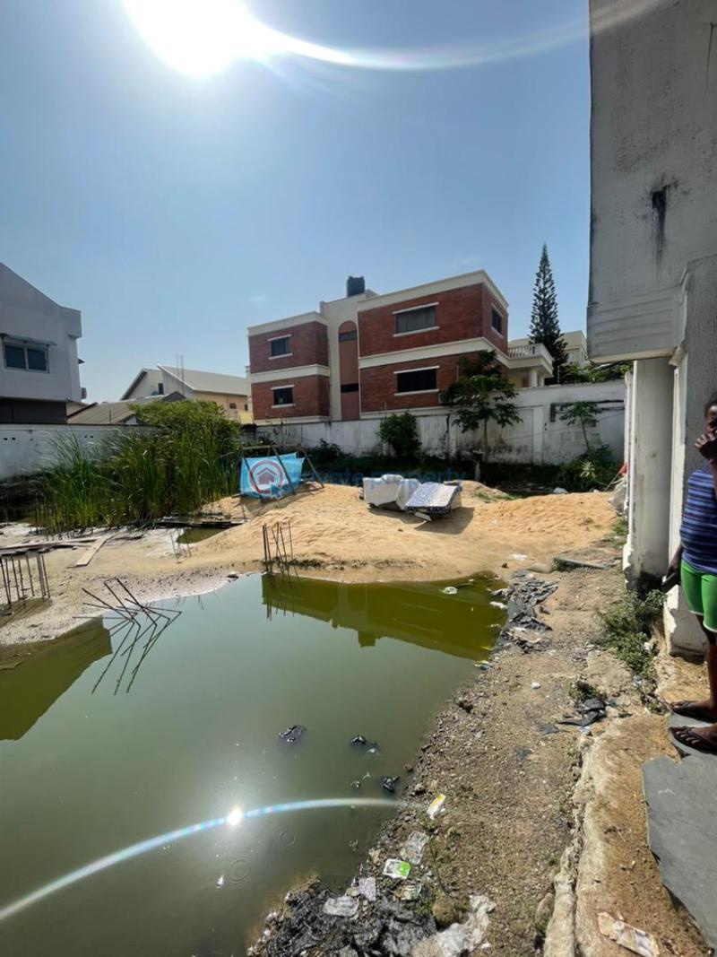 Commercial Property For Sale Akin Ogunlewa Street Victoria Island Lagos - 3