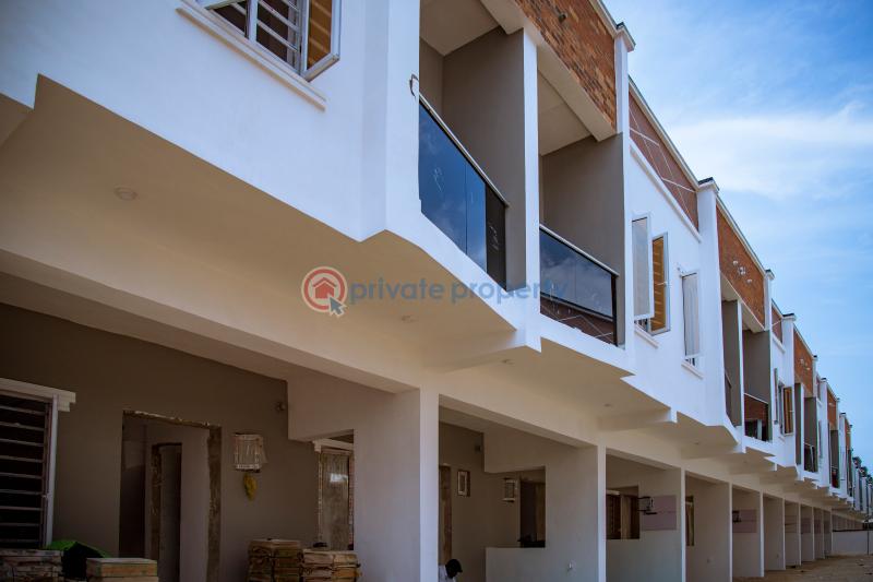 Corner unit 3bedroom terrace - 7 3 bedroom Terrace For Sale Pentagon Court Phase 5 Annex, Off Adenike Olotun Street, Ikota Gra Ikota Lekki Lagos - 7