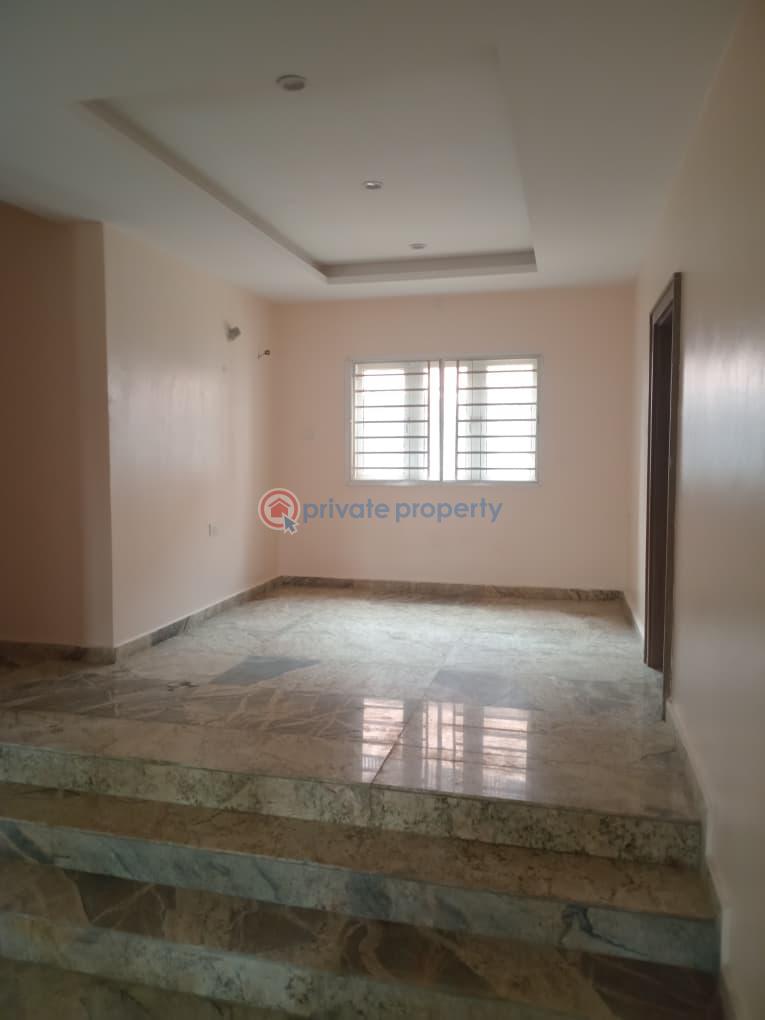 3 bedroom Block Of Flats For Rent Gilmore Jahi Abuja Phase 2  - 5