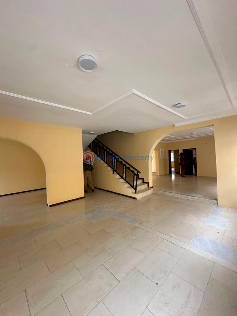 Commercial Property For Rent Lekki Phase 1 Lagos - 25