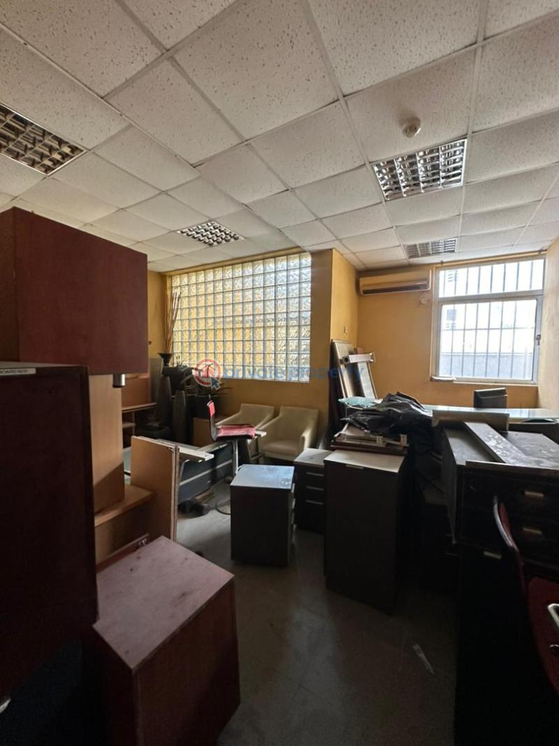 Commercial Property For Rent Victoria Island Lagos - 14