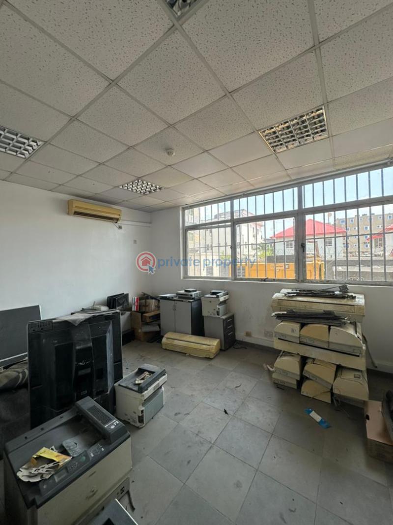 Commercial Property For Rent Victoria Island Lagos - 20