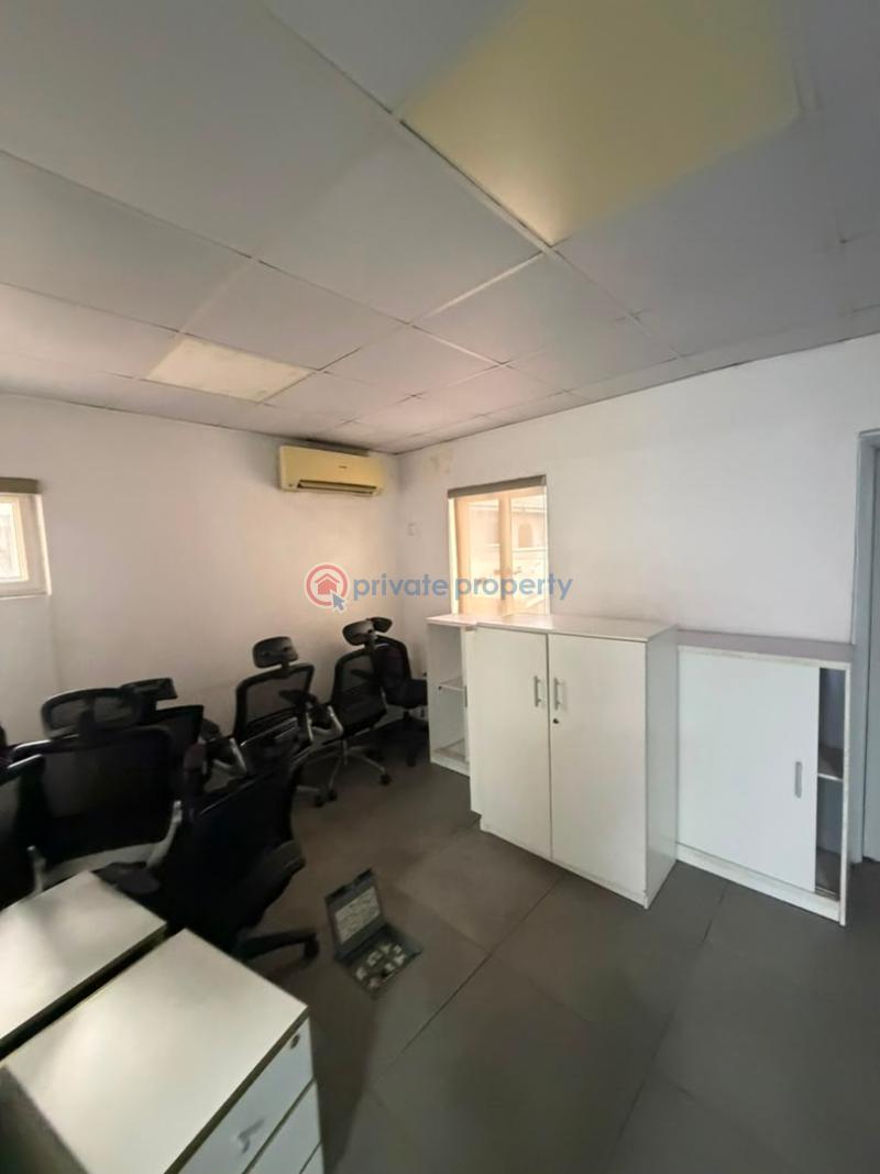 Commercial Property For Rent Lekki Phase 1 Lagos - 26