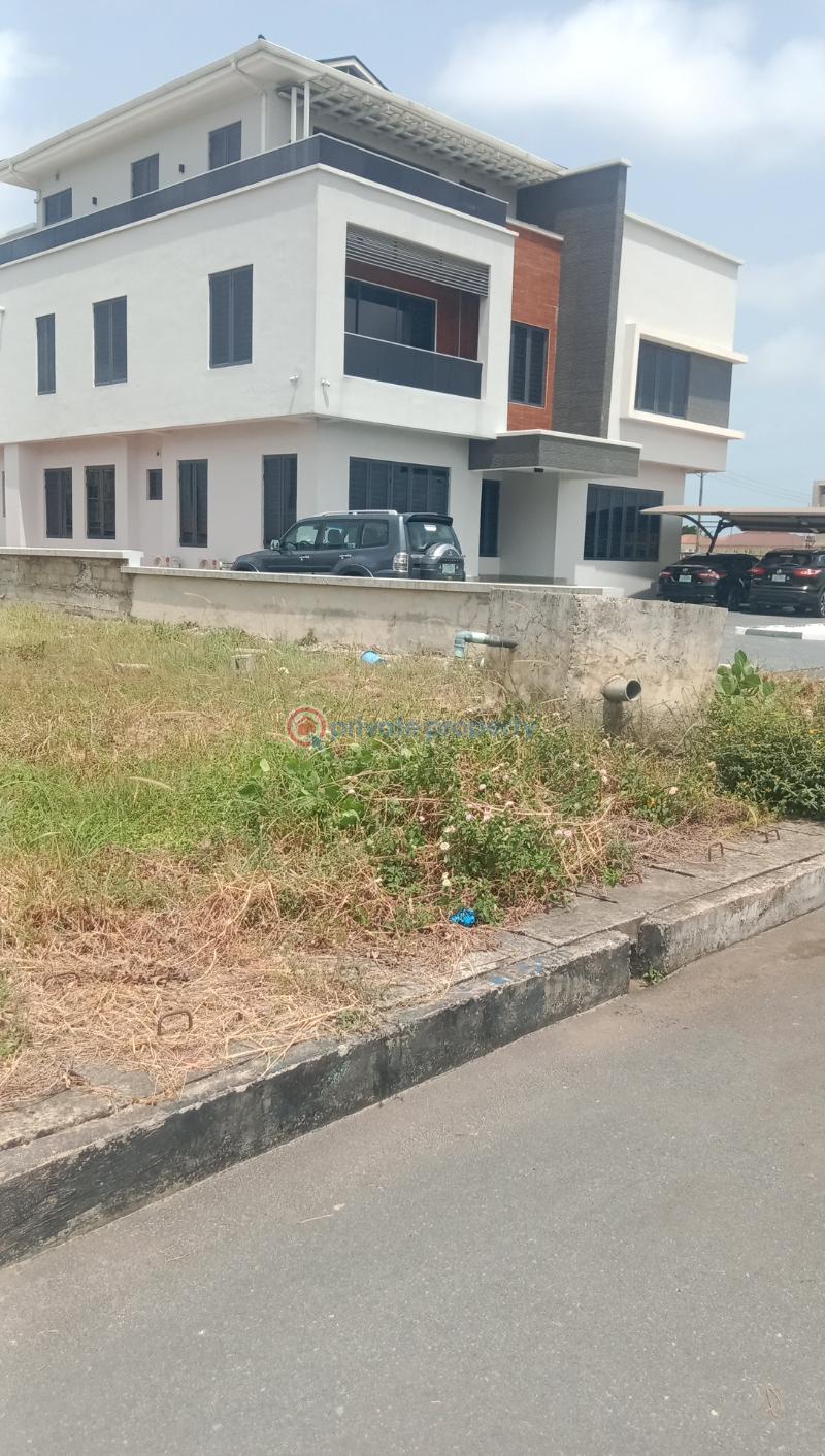 For sale Residential Land Cowrie Creek Estate By Lincoln Town Lekki