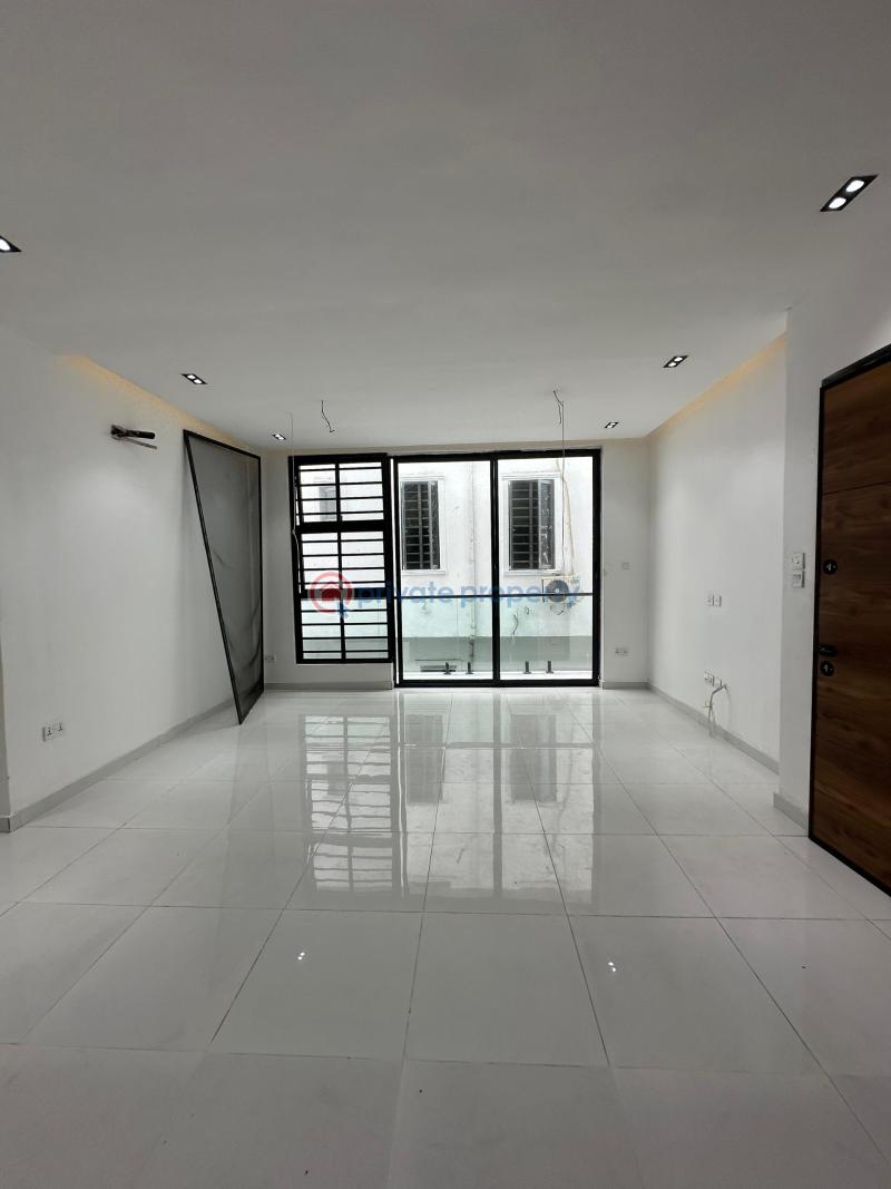 2 bedroom Block Of Flats For Sale Ologolo Lekki Lagos - 2