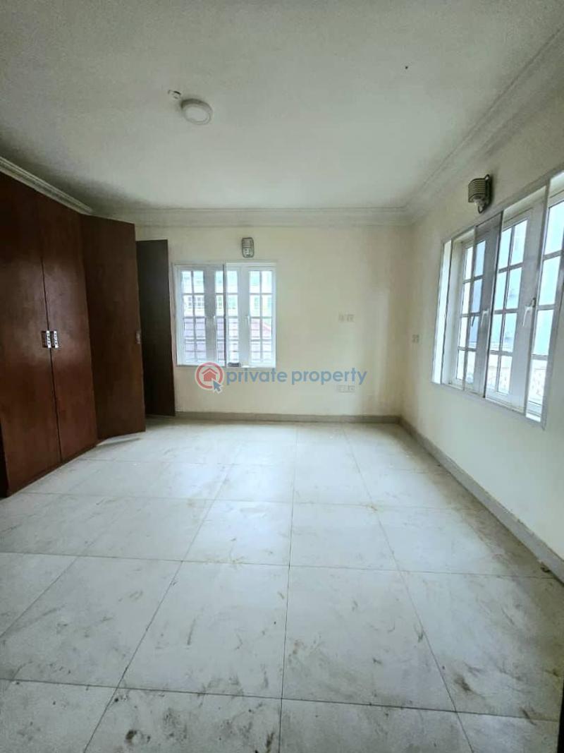 Cozy 3-bedroom apartment with pool and bq - 11 3 bedroom Flat & Apartment For Rent Victoria Island Lagos - 11