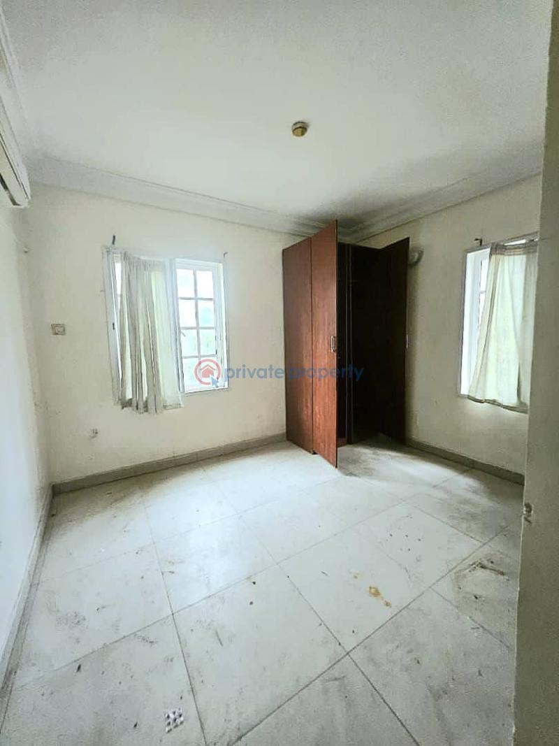 Cozy 3-bedroom apartment with pool and bq - 2 3 bedroom Flat & Apartment For Rent Victoria Island Lagos - 2