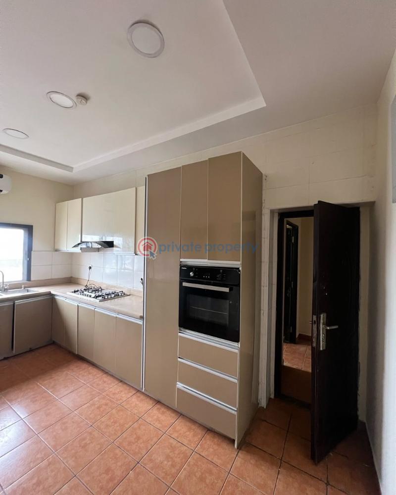 Cozy 3bedroom apartment with bq,swimmingpool and elevator - 9 3 bedroom Block Of Flats For Rent Victoria Island Lagos - 9