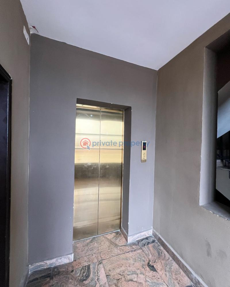 Cozy 3bedroom apartment with bq,swimmingpool and elevator - 14 3 bedroom Block Of Flats For Rent Victoria Island Lagos - 14