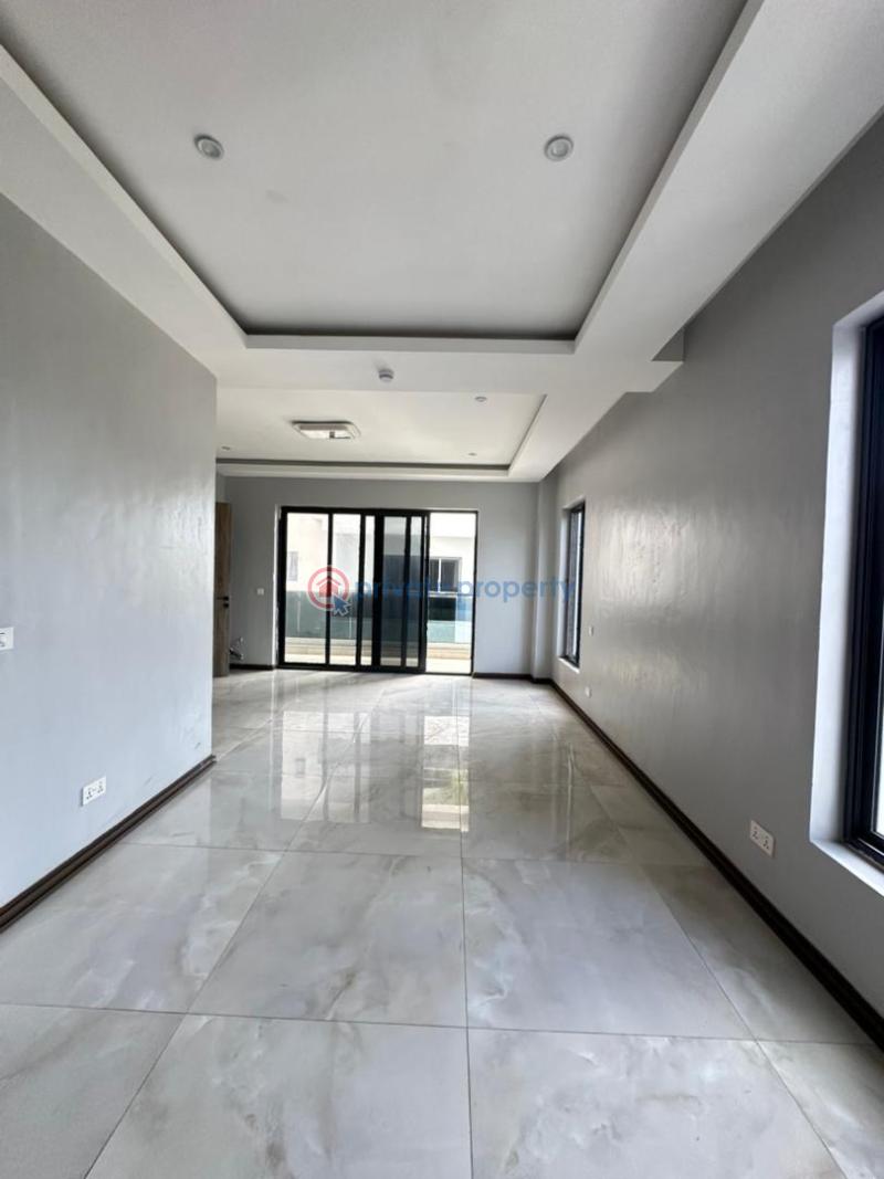 Cozy 4bedroom maisonette with bq, swimmingpool and elevator - 5 4 bedroom Maisonette For Sale Lekki Phase 1 Lagos - 5