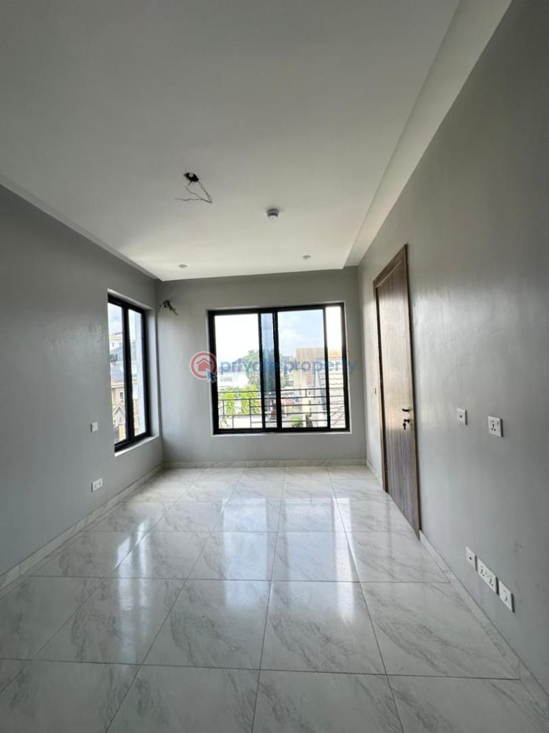 Cozy 4bedroom maisonette with bq, swimmingpool and elevator - 10 4 bedroom Maisonette For Sale Lekki Phase 1 Lagos - 10