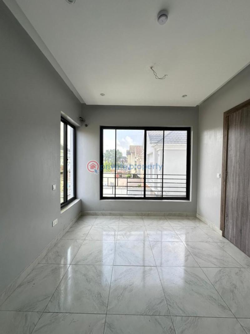 Cozy 4bedroom maisonette with bq, swimmingpool and elevator - 14 4 bedroom Maisonette For Sale Lekki Phase 1 Lagos - 14