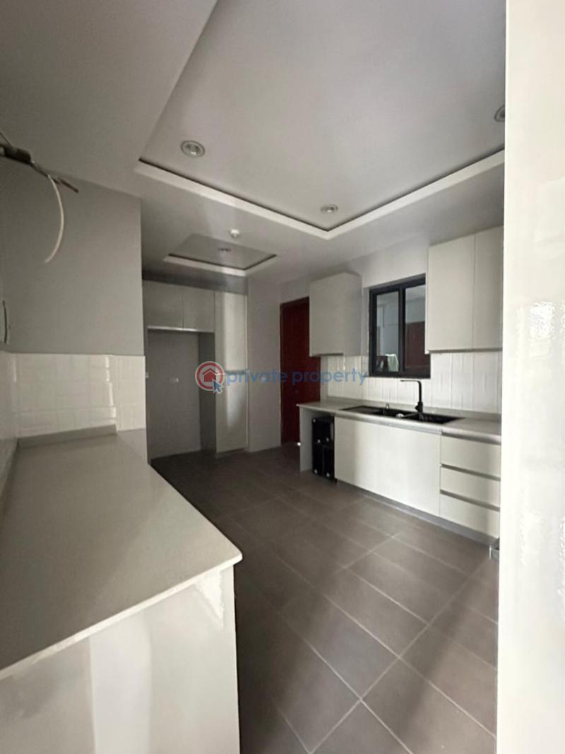 Cozy 4bedroom maisonette with bq, swimmingpool and elevator - 3 4 bedroom Maisonette For Sale Lekki Phase 1 Lagos - 3