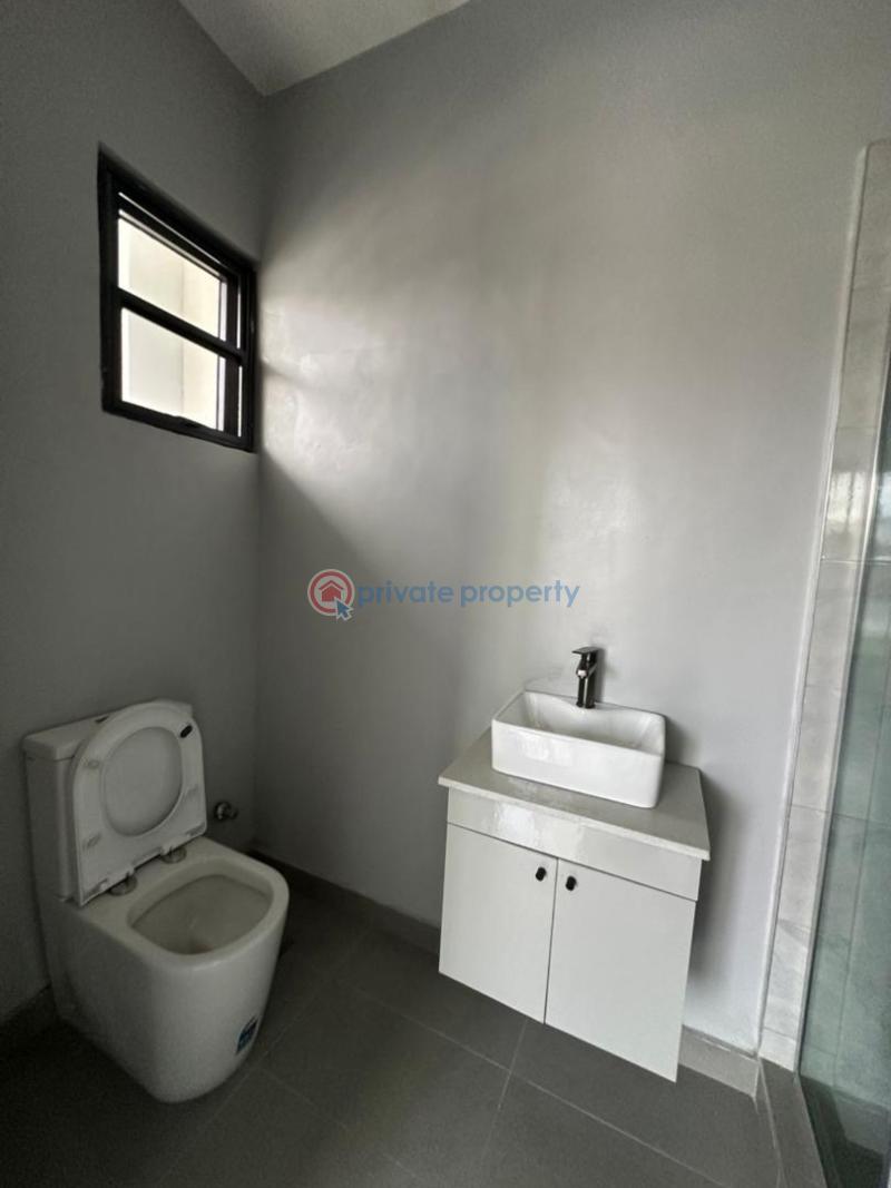 Cozy 4bedroom maisonette with bq, swimmingpool and elevator - 17 4 bedroom Maisonette For Sale Lekki Phase 1 Lagos - 17