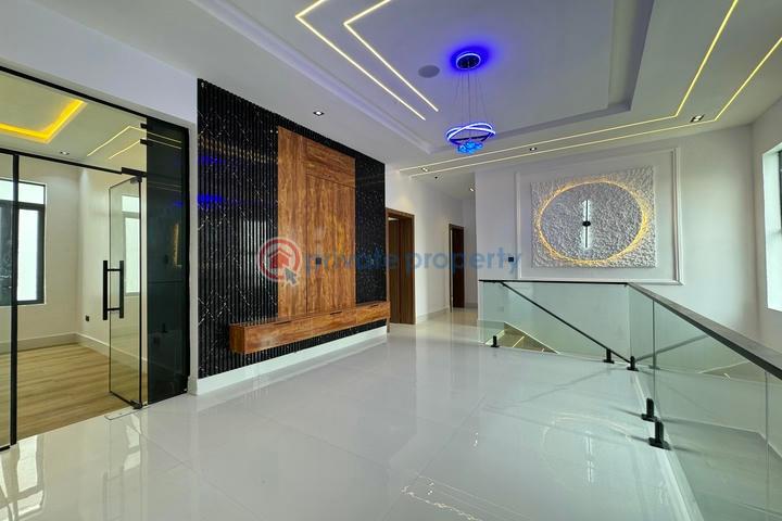 Cozy 5 bedroom detached duplex with swimming and boys quarter - 10 5 bedroom Detached Duplex For Sale Ajah Lagos - 10
