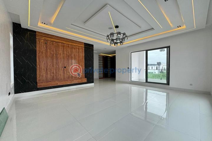 Cozy 5 bedroom detached duplex with swimming and boys quarter - 13 5 bedroom Detached Duplex For Sale Ajah Lagos - 13