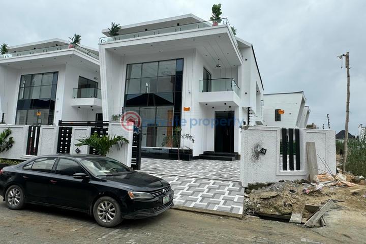 Cozy 5 bedroom detached duplex with swimming and boys quarter - 33 5 bedroom Detached Duplex For Sale Ajah Lagos - 33