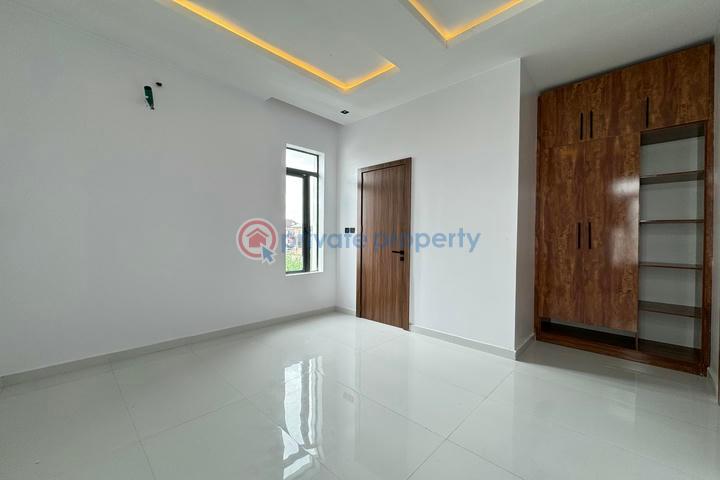 Cozy 5 bedroom detached duplex with swimming and boys quarter - 26 5 bedroom Detached Duplex For Sale Ajah Lagos - 26