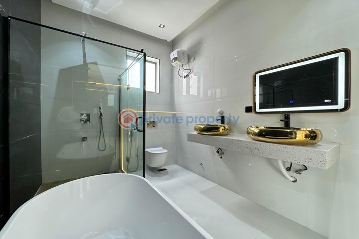 Cozy 5 bedroom detached duplex with swimming and boys quarter - 16 5 bedroom Detached Duplex For Sale Ajah Lagos - 16