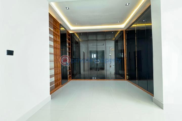 Cozy 5 bedroom detached duplex with swimming and boys quarter - 14 5 bedroom Detached Duplex For Sale Ajah Lagos - 14