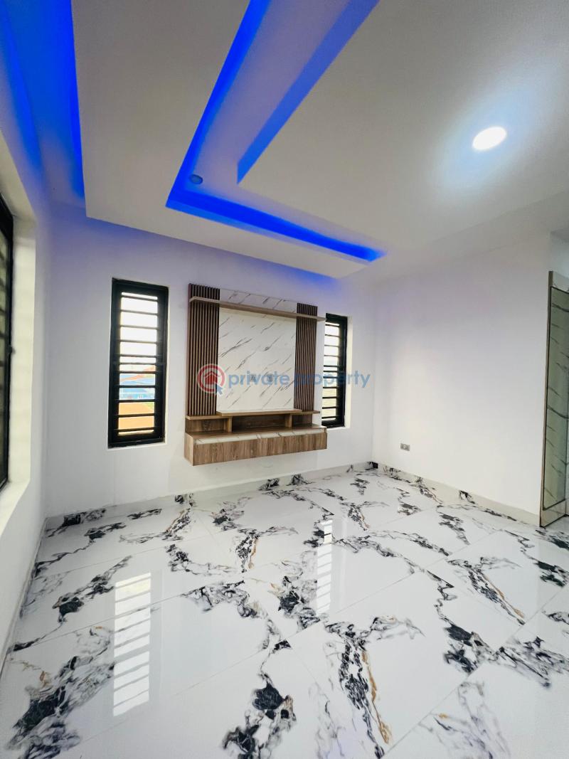 6 bedroom Detached Duplex For Sale Berger Ojodu Lagos - 2