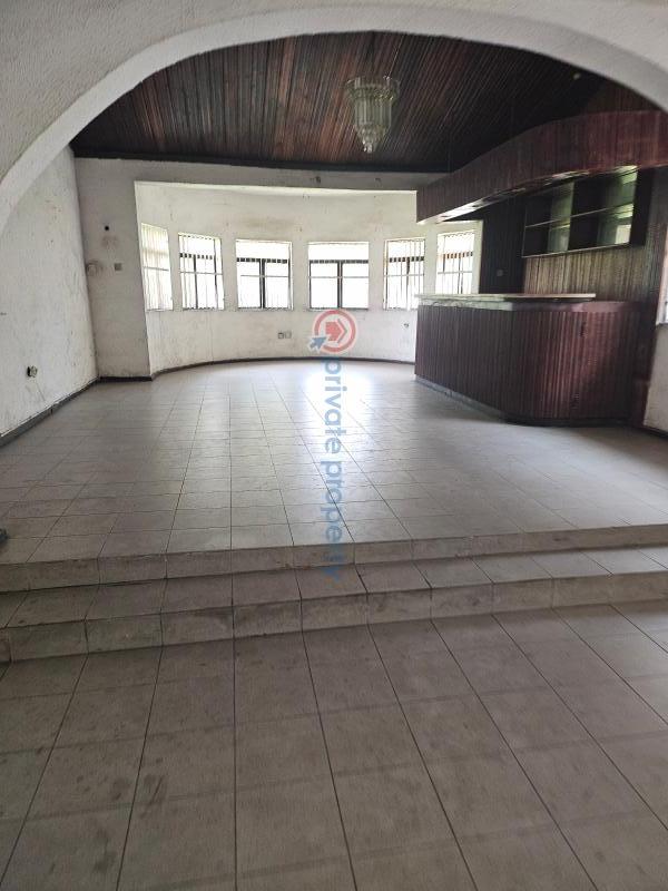 10 bedroom Detached Duplex For Sale Aguda  Surulere Lagos - 2