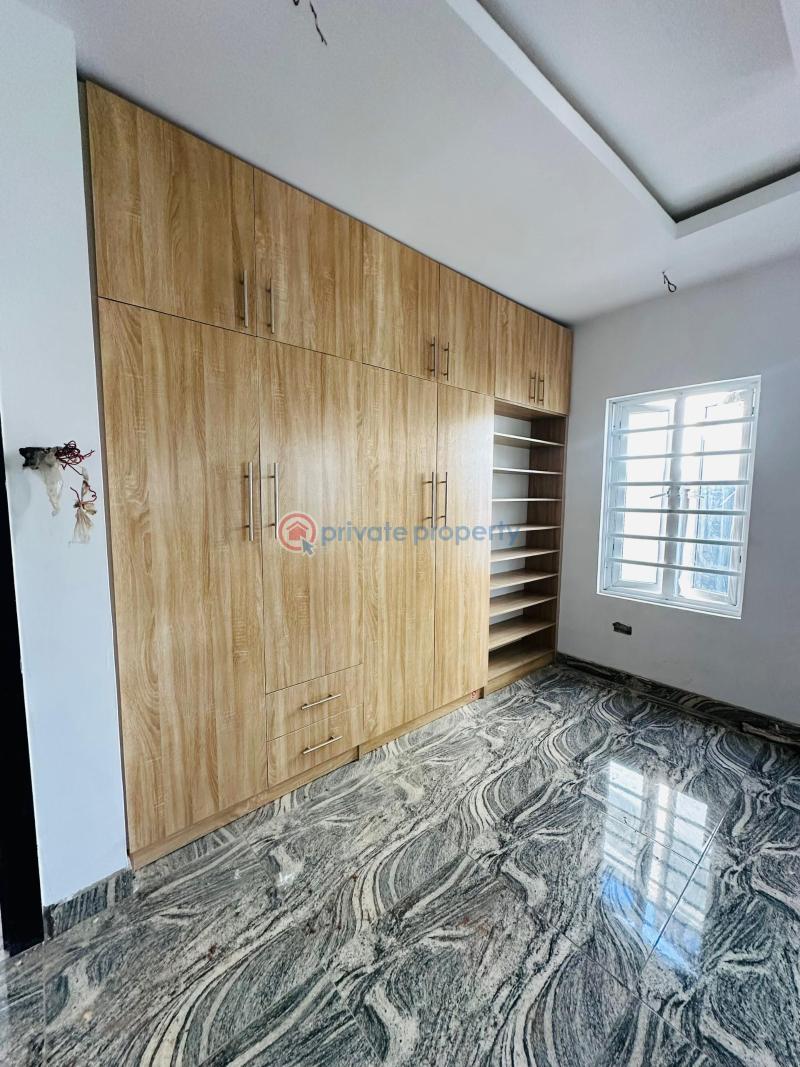 4 bedroom Detached Duplex For Sale Maryland Ikeja Lagos - 2