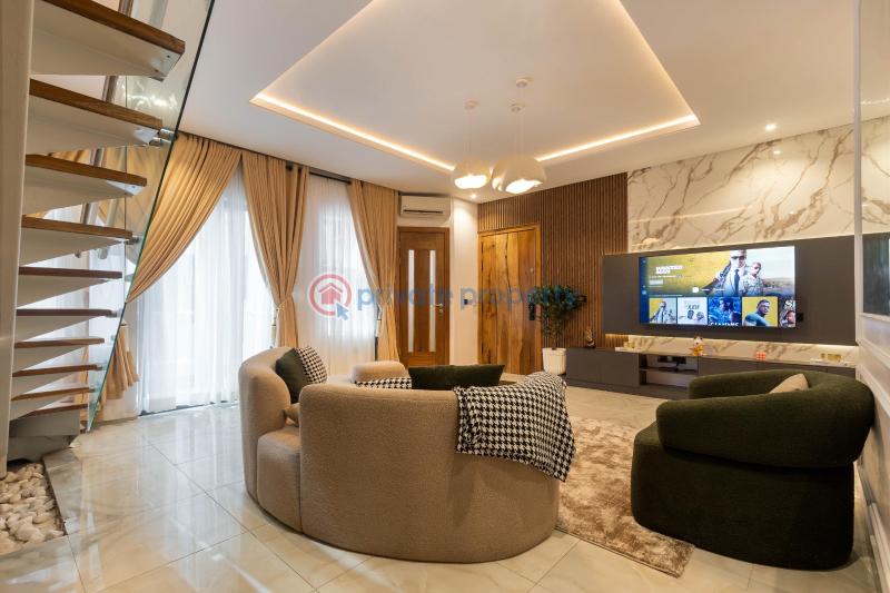 Crown luxury two bedroom terrance duplex - 6 2 bedroom Self Contain Short let Off Admiralty Way Lekki Phase 1 Lagos - 6