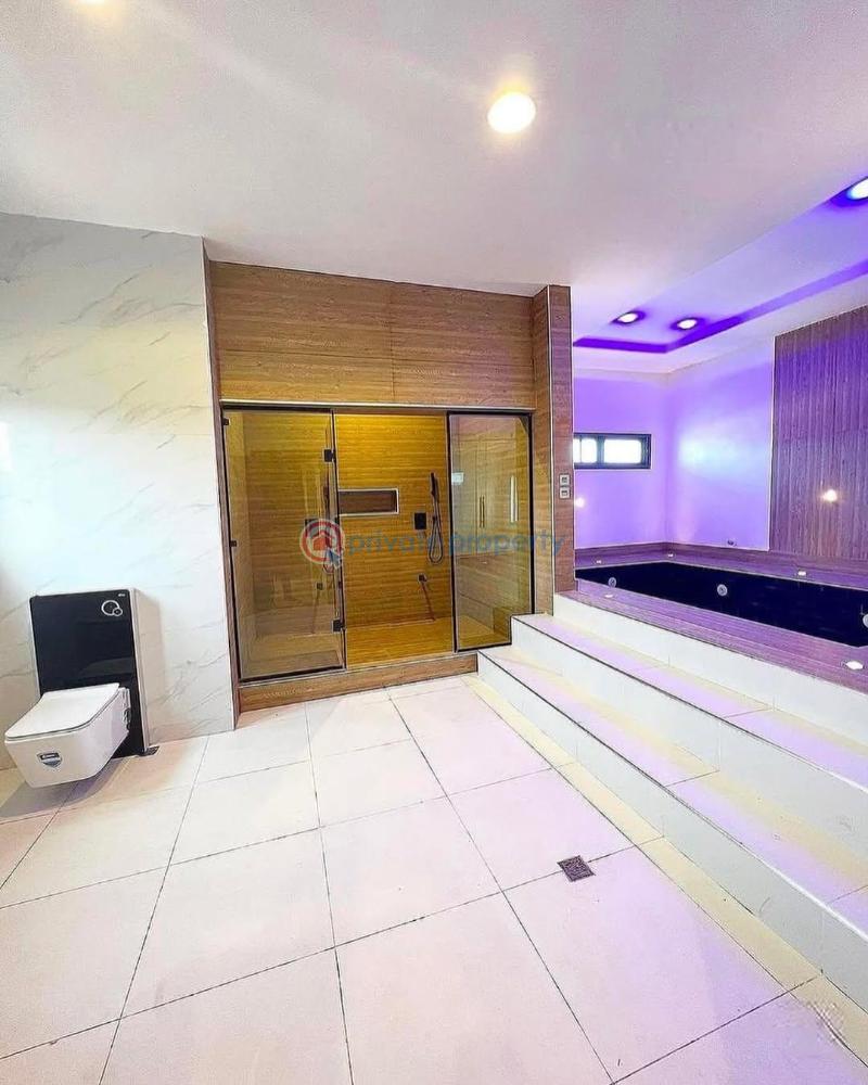 5 bedroom Detached Duplex For Sale Lekki Phase 1 Lagos - 2