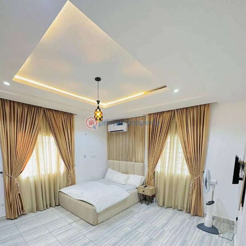 3 bedroom Block Of Flats Short let Wuye Abuja Phase 2  - 4
