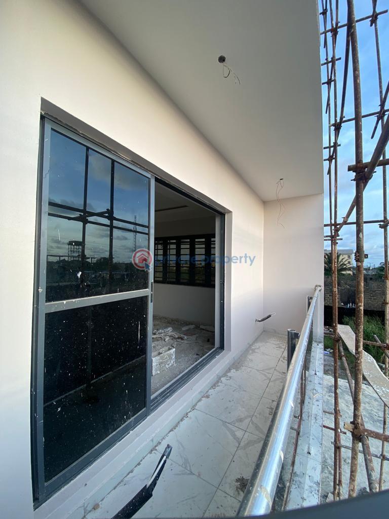 For sale 3 bedroom Block Of Flats De Avocado Smart And Luxury Homes 2.