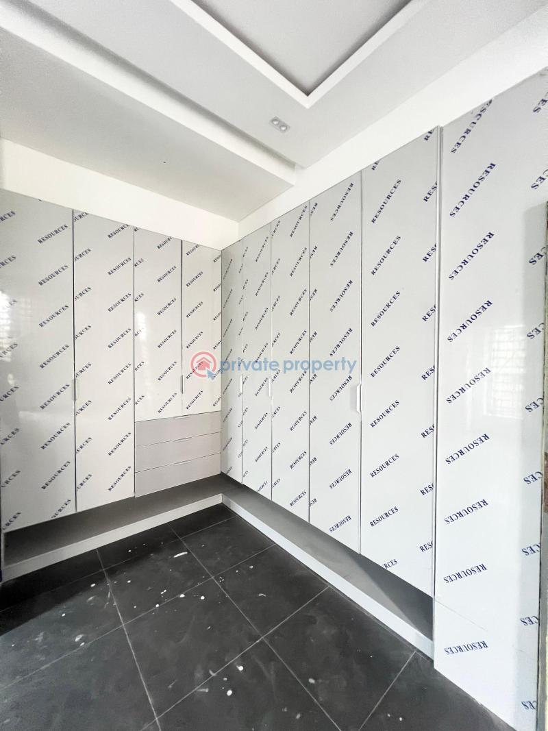 5 bedroom Detached Duplex For Sale Old Ikoyi Lagos - 14