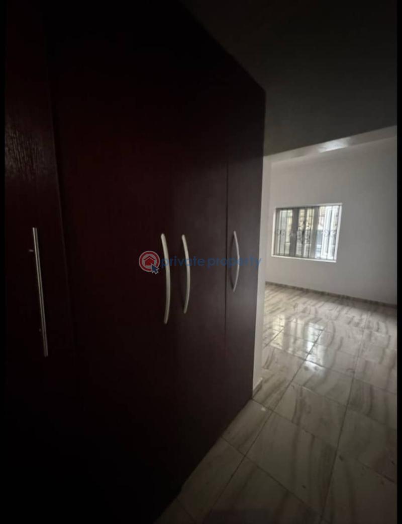 Decent 1 bedroom apartment with modern features in a serene environment - 1 1 bedroom Mini Flat For Rent Ikate Lekki Lagos - 1