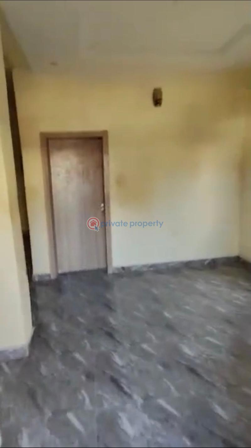 2 bedroom Flat & Apartment For Rent Adekunle Yaba Lagos - 1