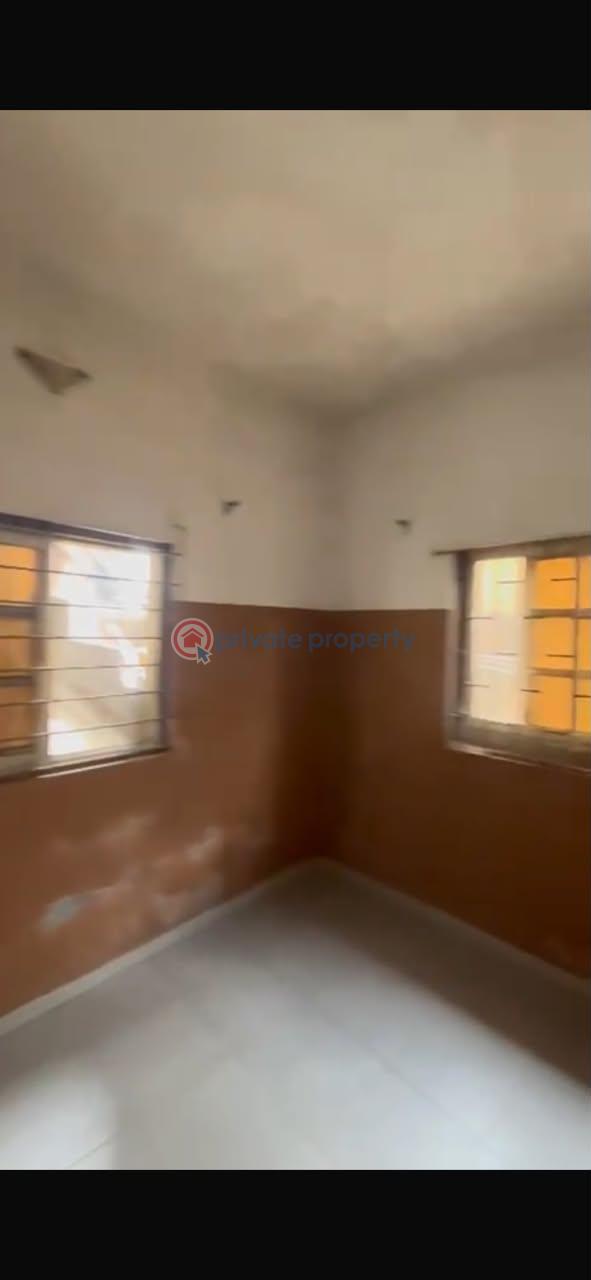 2 bedroom Flat & Apartment For Rent Secured Ifako-Gbagada Lagos - 4