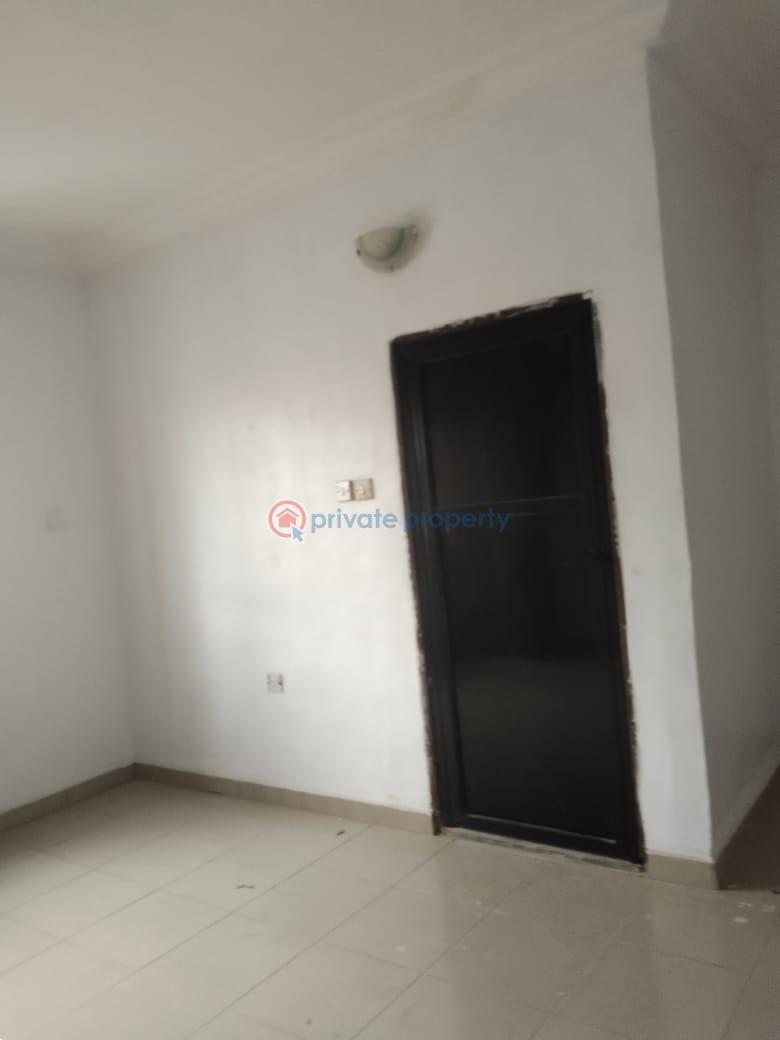 3 bedroom Flat & Apartment For Rent Abraham Adesanya Ajah Lagos - 12