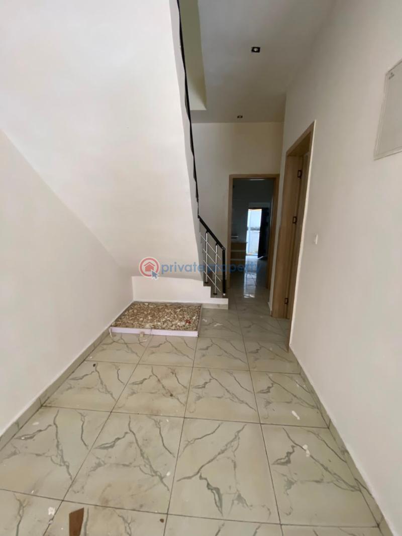 4 bedroom Terraced Duplex For Rent Harris Drives Victoria Garden City Lekki Lagos - 9