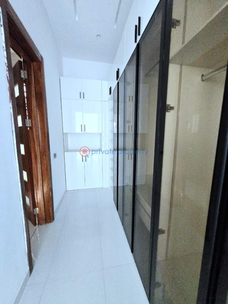 5 bedroom Detached Duplex For Sale Ikota Lekki Lagos - 18