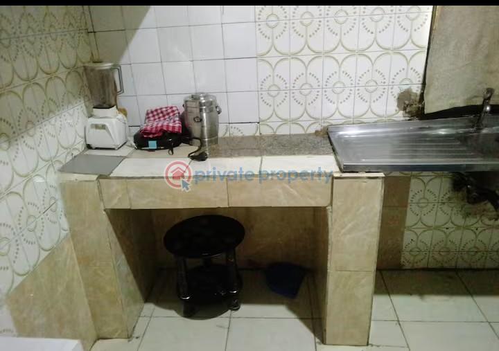 1 bedroom Shared Apartment For Rent 14 Tanimowo Street Off Ishaga Close Mushin Lagos Nigeria. Ilasamaja Mushin Lagos - 2