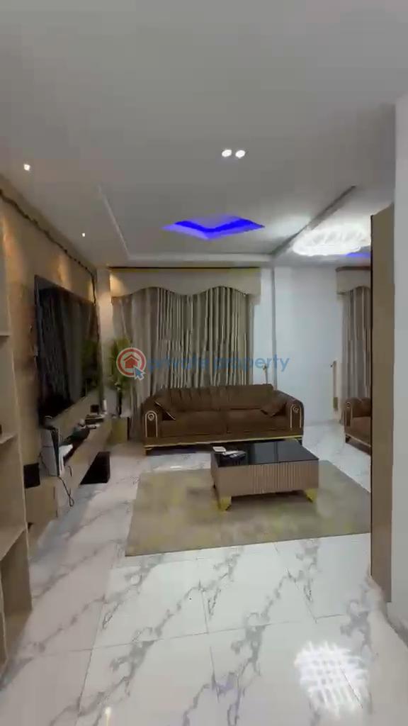 2 bedroom Block Of Flats For Rent Alagomeji Yaba Lagos - 2