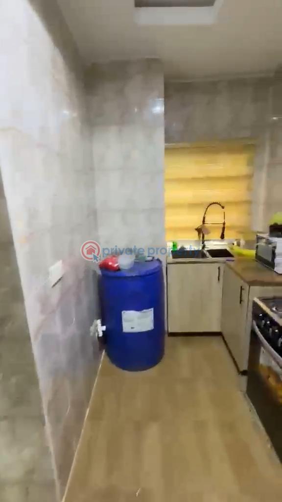 2 bedroom Block Of Flats For Rent Alagomeji Yaba Lagos - 4