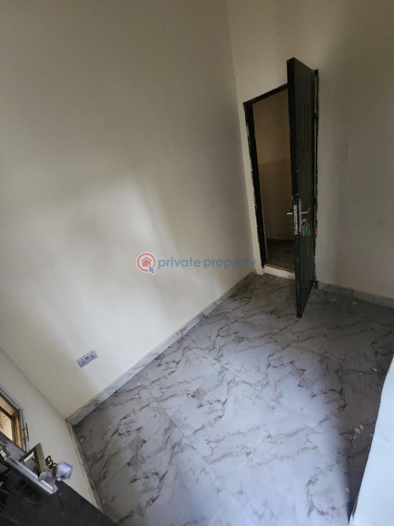 Room or Boys Quarter For Rent Peaceville Estate Idado Lekki Lagos - 1